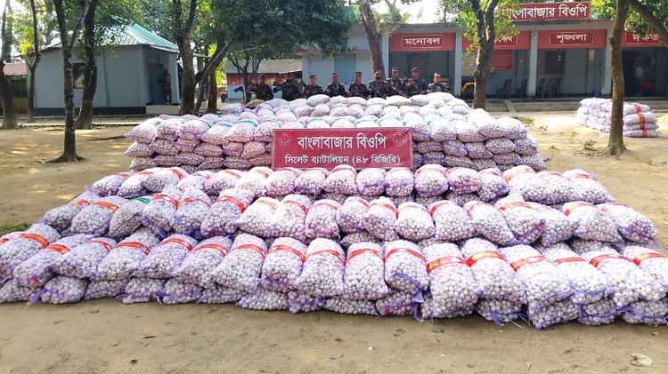 সিলেট সীমান্তে দুই দিনে কোটি টাকার চোরাই পণ্য জব্দ