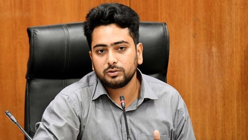 চলতি বছর নির্বাচন আয়োজন কঠিন হবে: নাহিদ ইসলাম