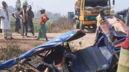 বাহুবলে ট্রাকচাপায় তাবলীগ জামাতের দুই সদস্য নিহত