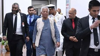 দেশে ফিরেছেন প্রধান উপদেষ্টা