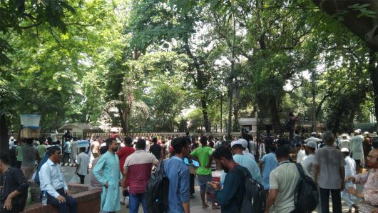 আওয়ামী লীগ নিষিদ্ধের দাবি গুরুত্বের সাথে বিবেচনা করছে সরকার